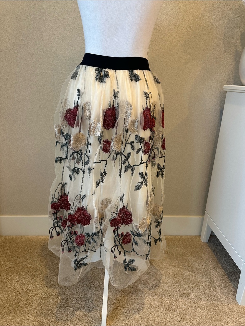 Chicwish Ivory Tulle Midi Skirt with Black Waistband and Red Floral Embroidery - Picture 3 of 3